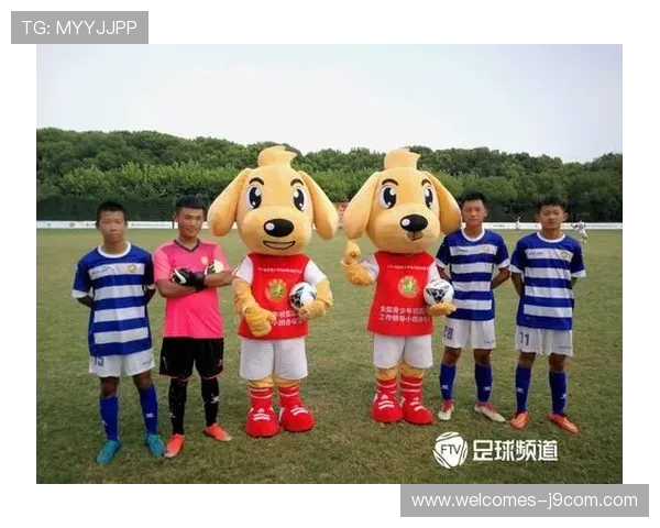 压力卡威足球技术与战术分析 探索现代足球中的心理与体能挑战